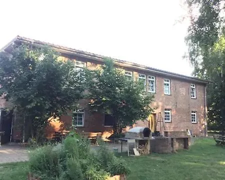 Baumzelt Jansson Parque de Campismo Altefähr